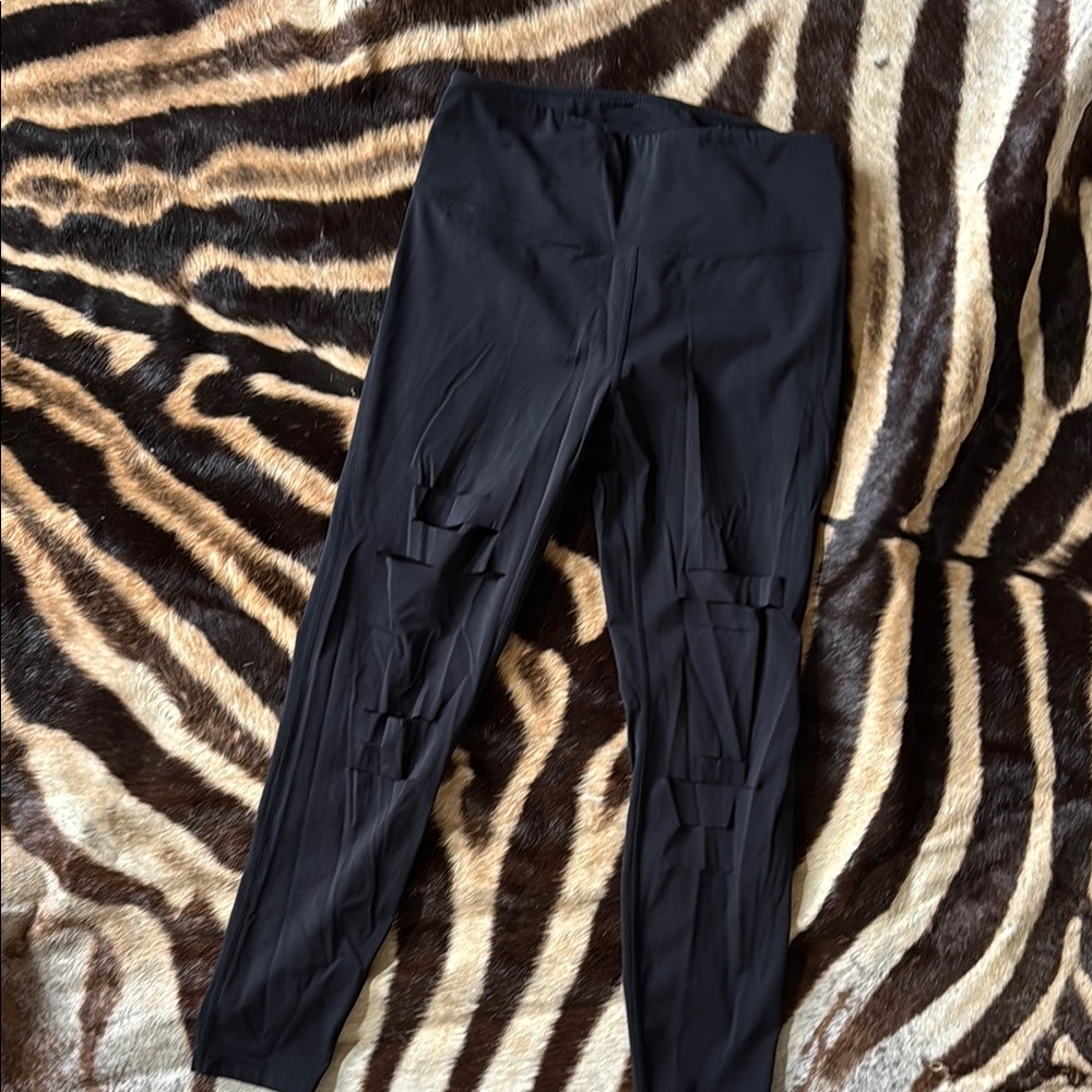 Black Zyia Luxe Slash Leggings
